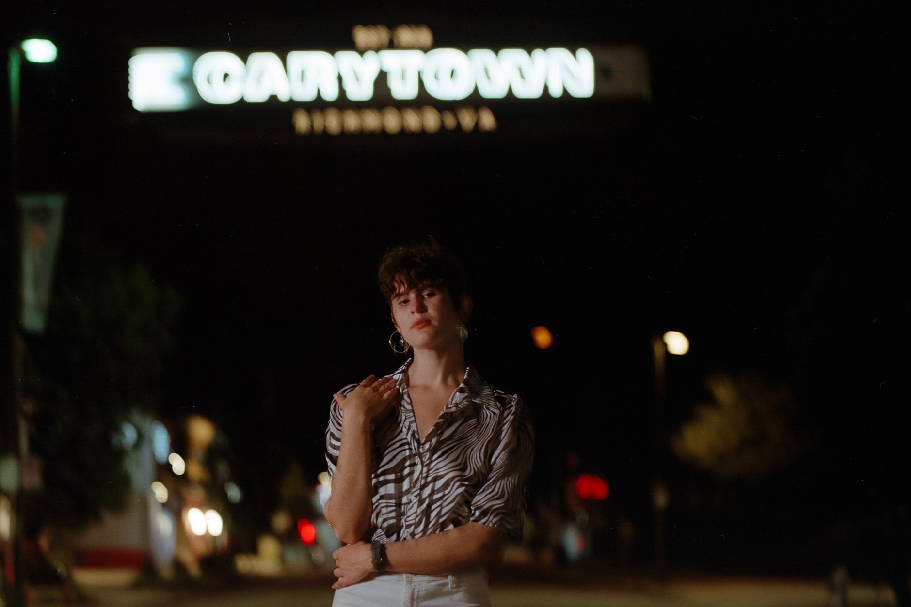 Kodak Gold 200 - Urban street backdrop