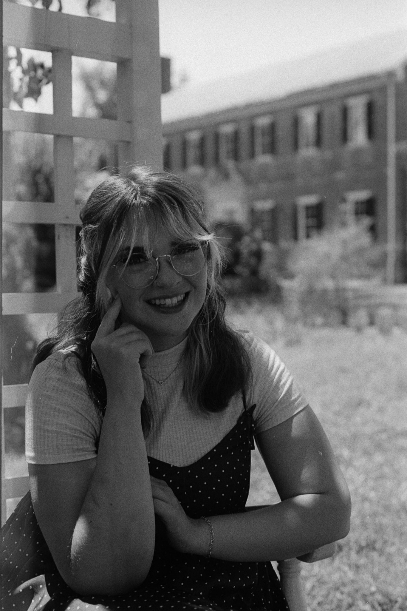 Kodak Tri-X 400 - Floral backdrop