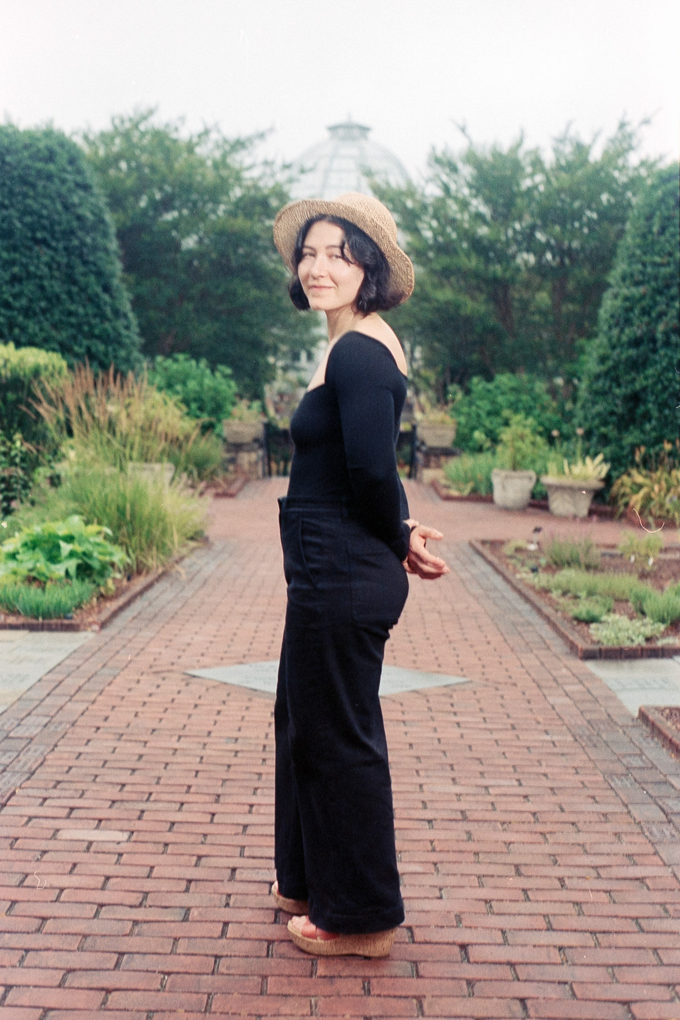 Garden Portraits at Lewis Ginter with Holly