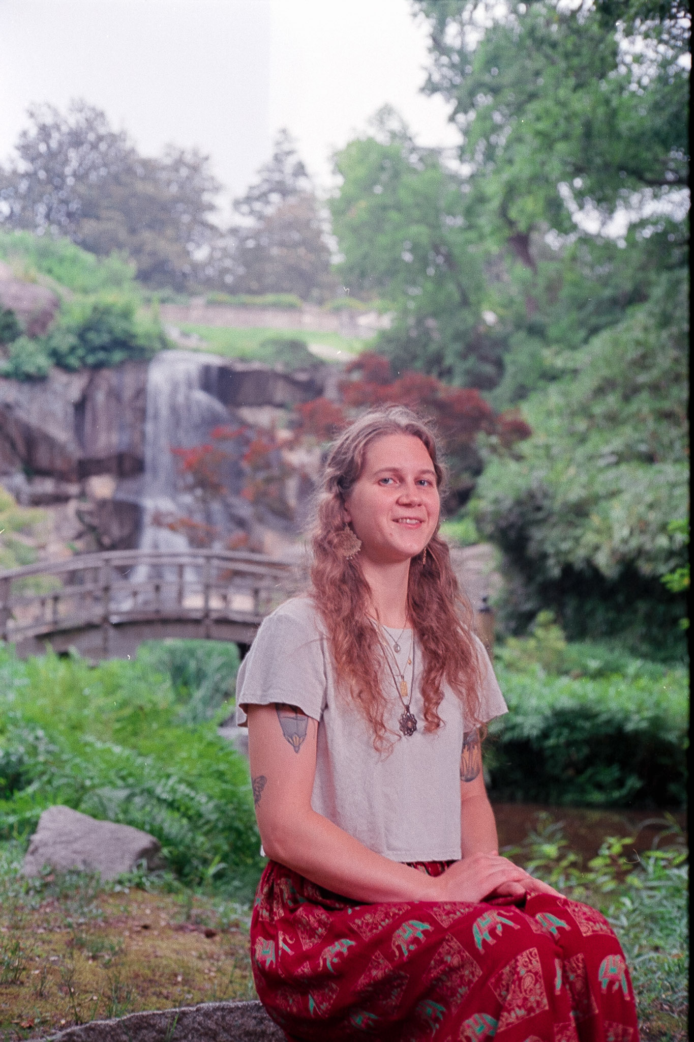 Kodak Ektar 100 - Natural garden setting