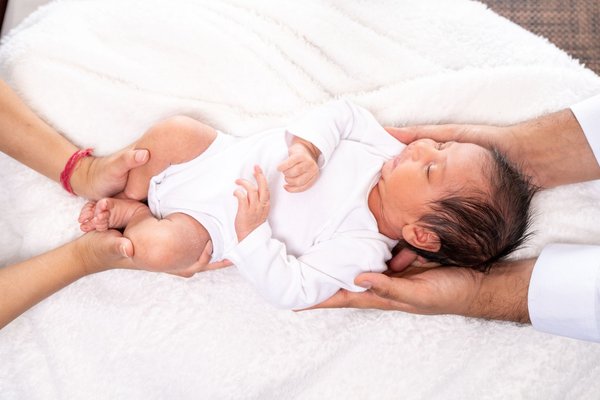 Amrita's Newborn Session — portraits photography by Stephen Lawson
