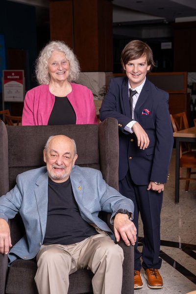 Rusaline's Extended Family Session — family photography by Stephen Lawson