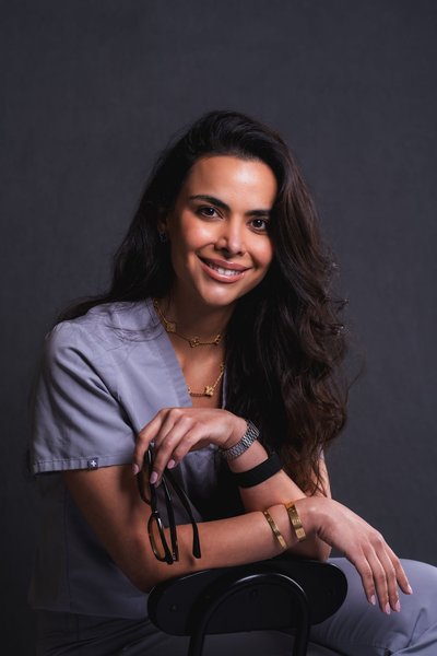 Sara's Professional Portraits — portraits photography by Stephen Lawson