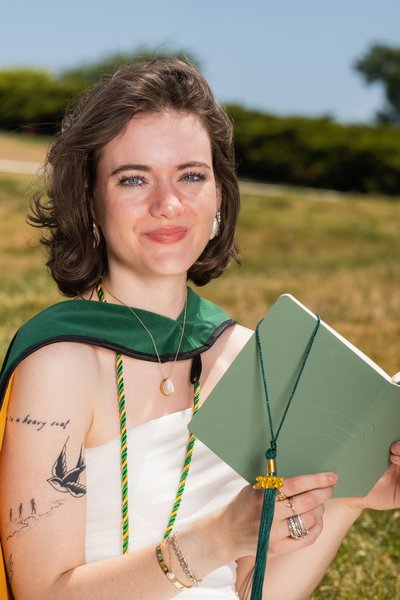 Lindsay's Graduation — graduation photography at Virginia Museum of Fine Arts by Stephen Lawson