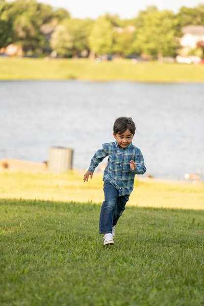 Devanshi's Family — family photography by Stephen Lawson