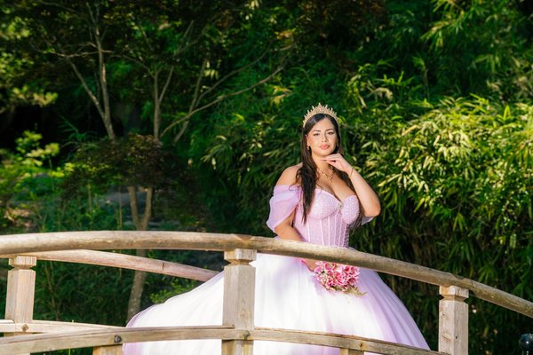 Reañez Portrait Session — portraits photography at Maymont by Stephen Lawson