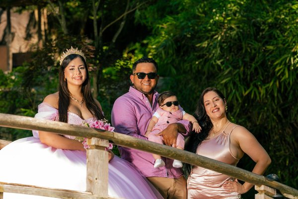 Reañez Portrait Session — portraits photography at Maymont by Stephen Lawson