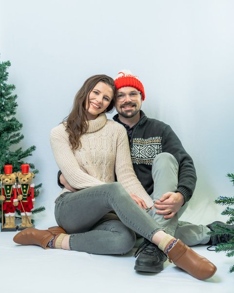 Kierstin and Jonathan's Holiday Session — portraits photography by Stephen Lawson