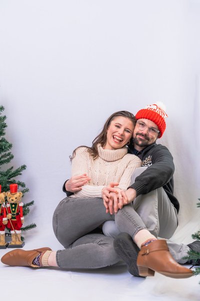 Kierstin and Jonathan's Holiday Session — portraits photography by Stephen Lawson