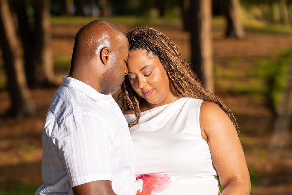 Victoria and Kelvin's Maternity Session — family photography at Maymont by Stephen Lawson