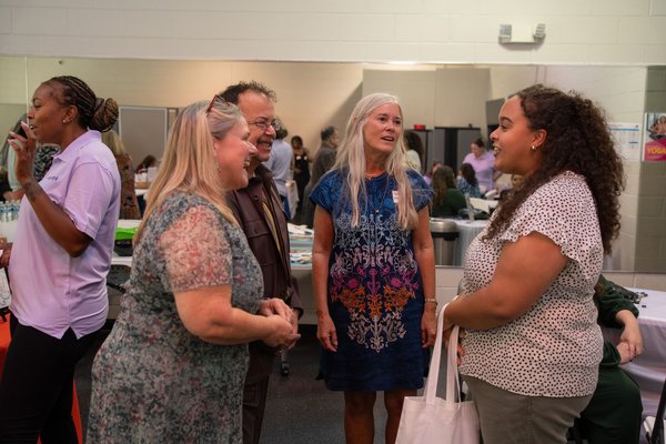Homeward Vendor Fair — event photography by Stephen Lawson