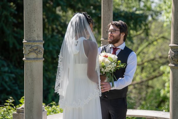 Akeyla and Antonio's Wedding — elopement photography by Stephen Lawson