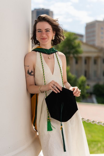 Lindsay's Graduation — graduation photography at Virginia Museum of Fine Arts by Stephen Lawson