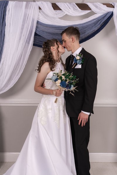 Joel and Anberlin's Wedding — wedding photography by Stephen Lawson