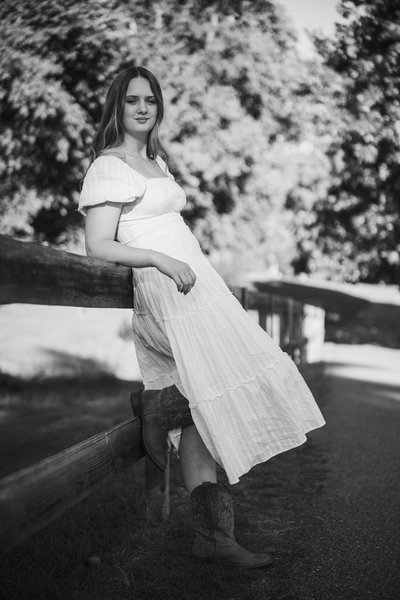 Poppy's Senior Photos — graduation photography at Maymont by Stephen Lawson