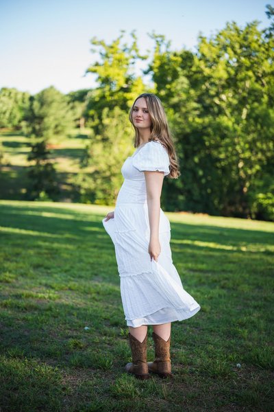 Poppy's Senior Photos — graduation photography at Maymont by Stephen Lawson