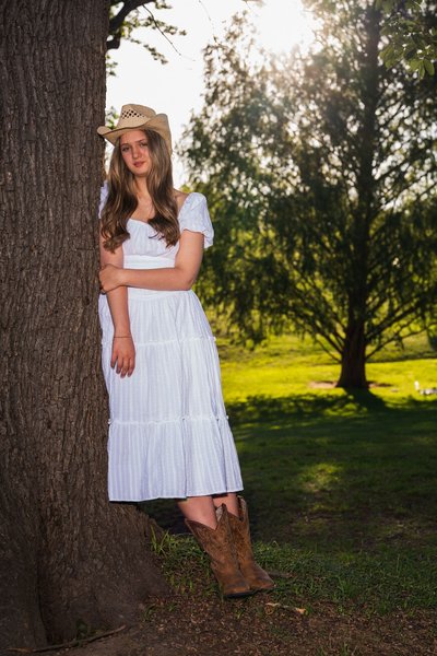 Poppy's Senior Photos — graduation photography at Maymont by Stephen Lawson