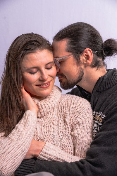 Kierstin and Jonathan's Holiday Session — portraits photography by Stephen Lawson