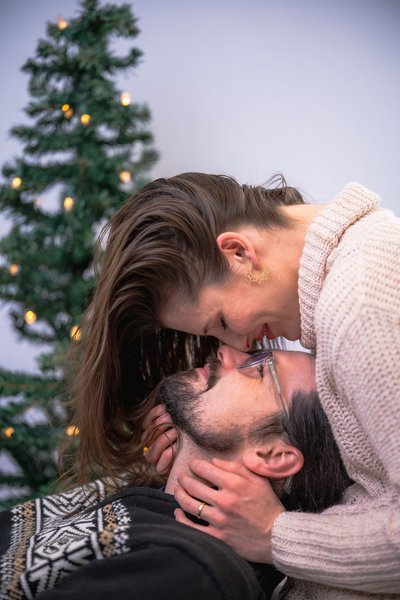Kierstin and Jonathan's Holiday Session — portraits photography by Stephen Lawson