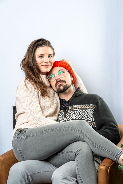 Kierstin and Jonathan's Holiday Session — portraits photography by Stephen Lawson