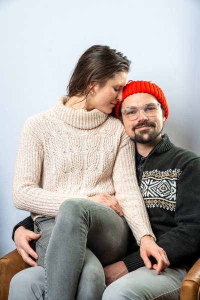 Kierstin and Jonathan's Holiday Session — portraits photography by Stephen Lawson
