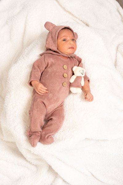 Amrita's Newborn Session — portraits photography by Stephen Lawson