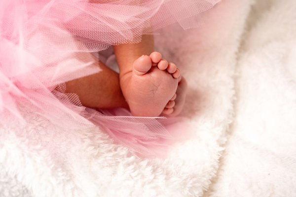 Amrita's Newborn Session — portraits photography by Stephen Lawson