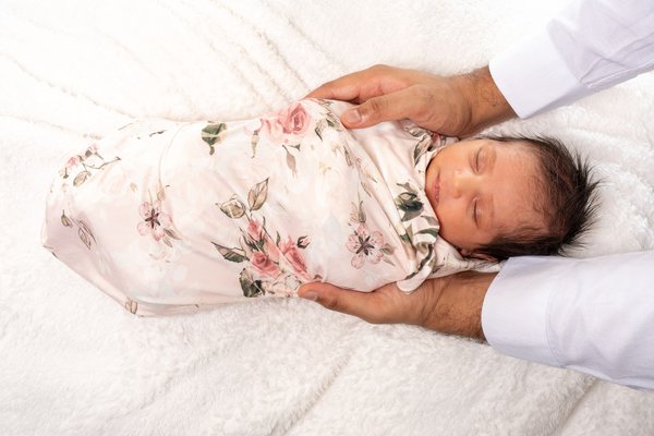 Amrita's Newborn Session — portraits photography by Stephen Lawson