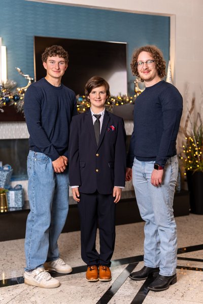 Rusaline's Extended Family Session — family photography by Stephen Lawson