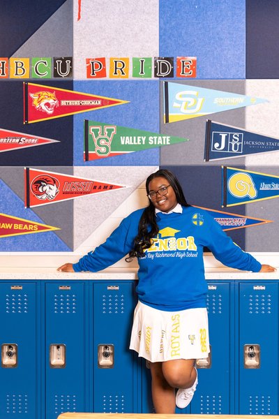 Shaylynn's Senior Portraits — graduation photography by Stephen Lawson