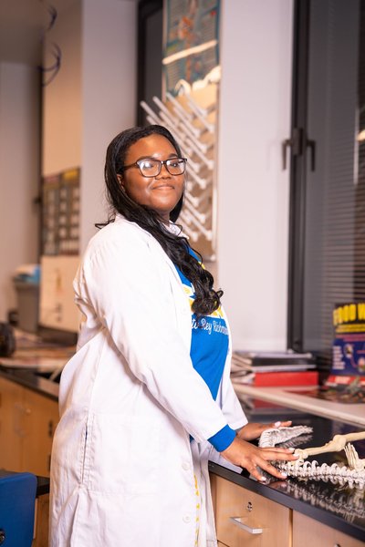 Shaylynn's Senior Portraits — graduation photography by Stephen Lawson