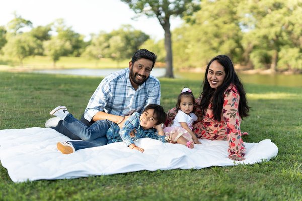Devanshi's Family — family photography by Stephen Lawson