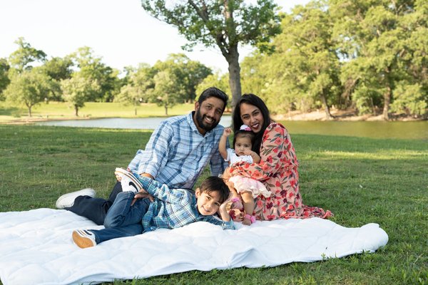 Devanshi's Family — family photography by Stephen Lawson