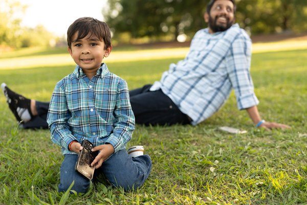 Devanshi's Family — family photography by Stephen Lawson
