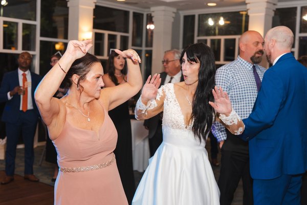 Nicole and Brian's Wedding — wedding photography by Stephen Lawson