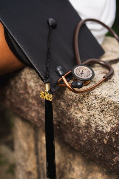 Mel's Graduation — graduation photography at Maymont by Stephen Lawson
