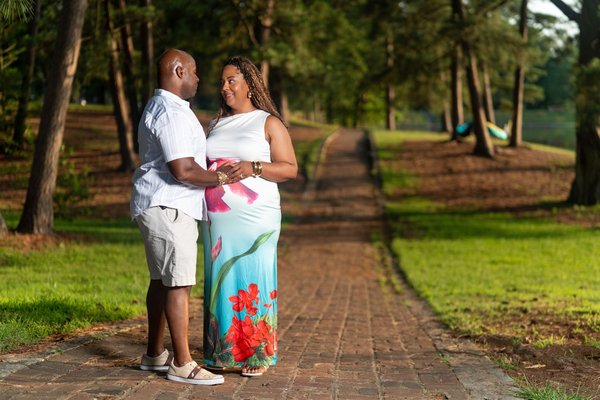 Victoria and Kelvin's Maternity Session — family photography at Maymont by Stephen Lawson
