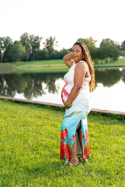 Victoria and Kelvin's Maternity Session — family photography at Maymont by Stephen Lawson