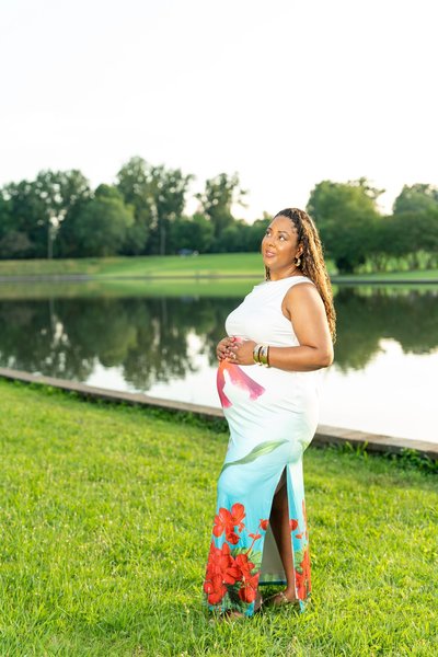 Victoria and Kelvin's Maternity Session — family photography at Maymont by Stephen Lawson