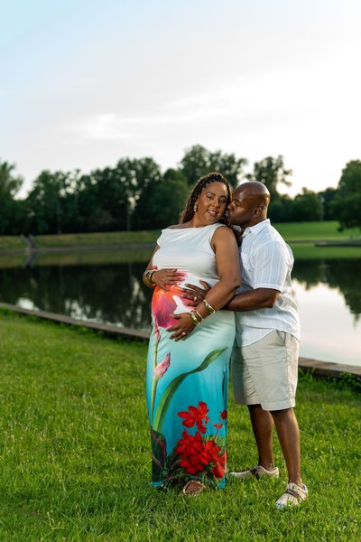 Victoria and Kelvin's Maternity Session — family photography at Maymont by Stephen Lawson
