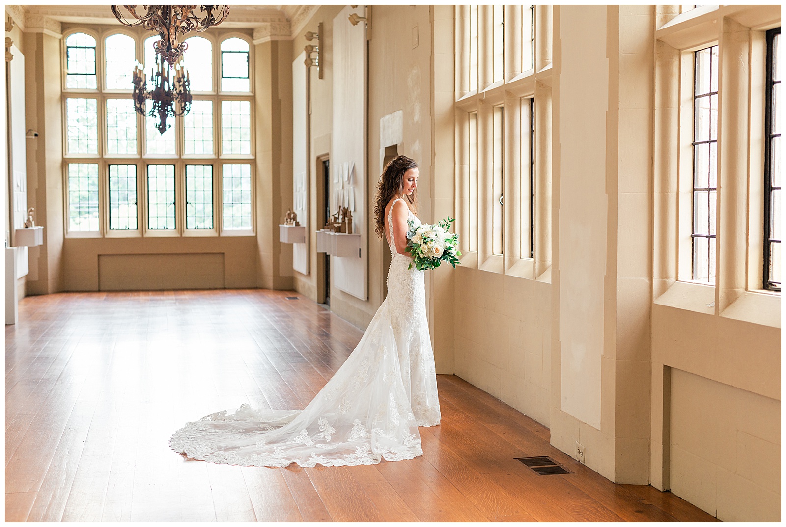 branch-museum-richmond-va-bridal-session-32.jpg