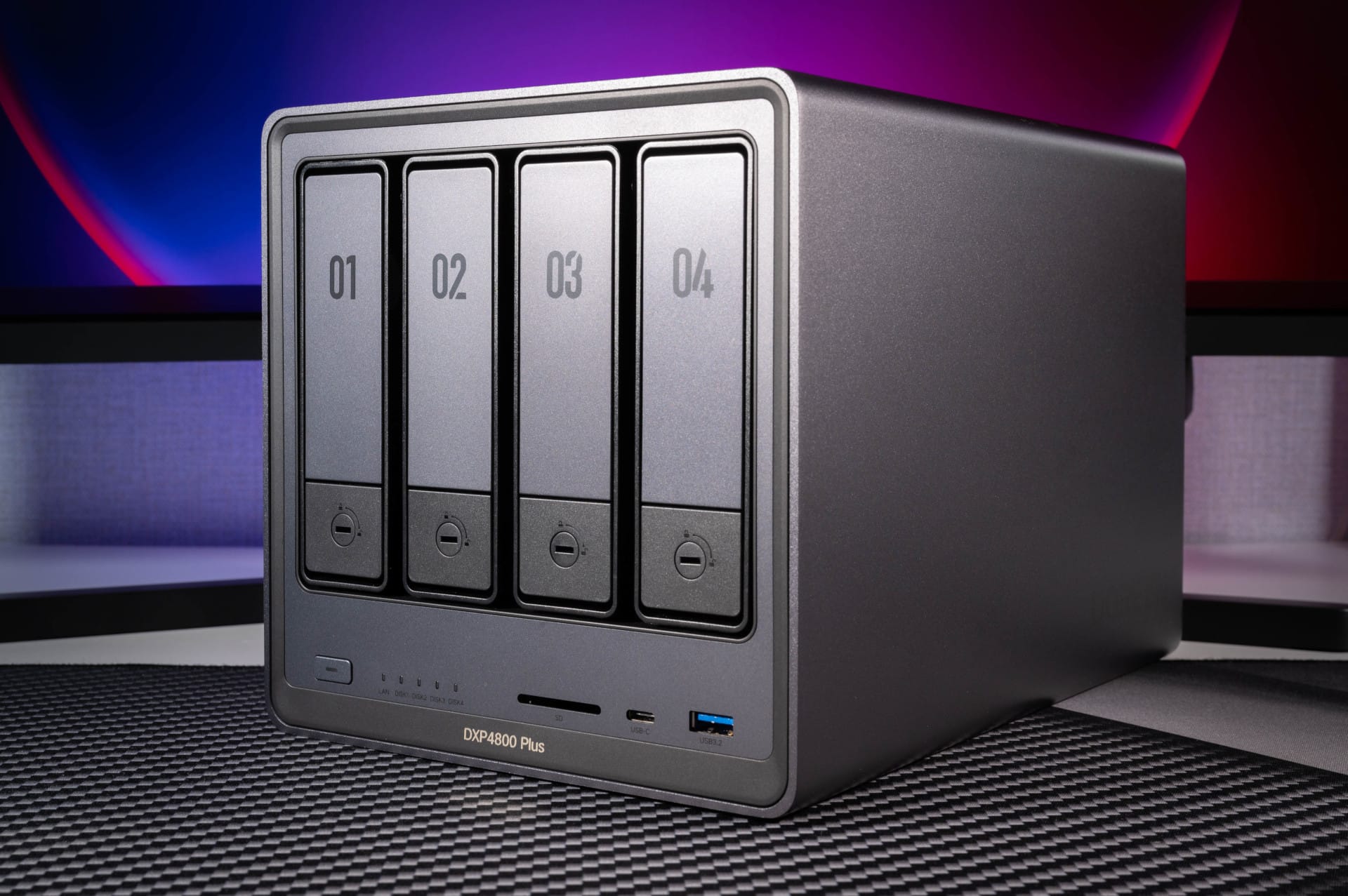 ugreen-nasync-dxp4800-plus-front.jpg